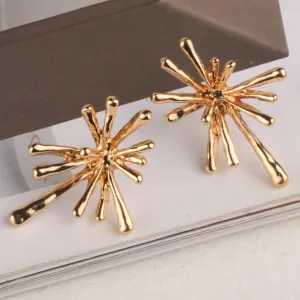 Bold Starburst Gold Earrings jlt11579