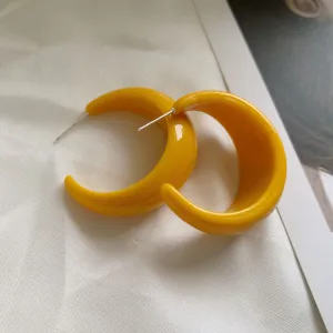 Bold Yellow Resin Hoop Earrings-jlt11784