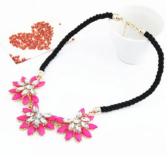 Collar 2016ZA Women Flower Necklace Pendant Multi-layer Black Weave Rope Chain Rhinestone Water Drop Choker Statement Necklace