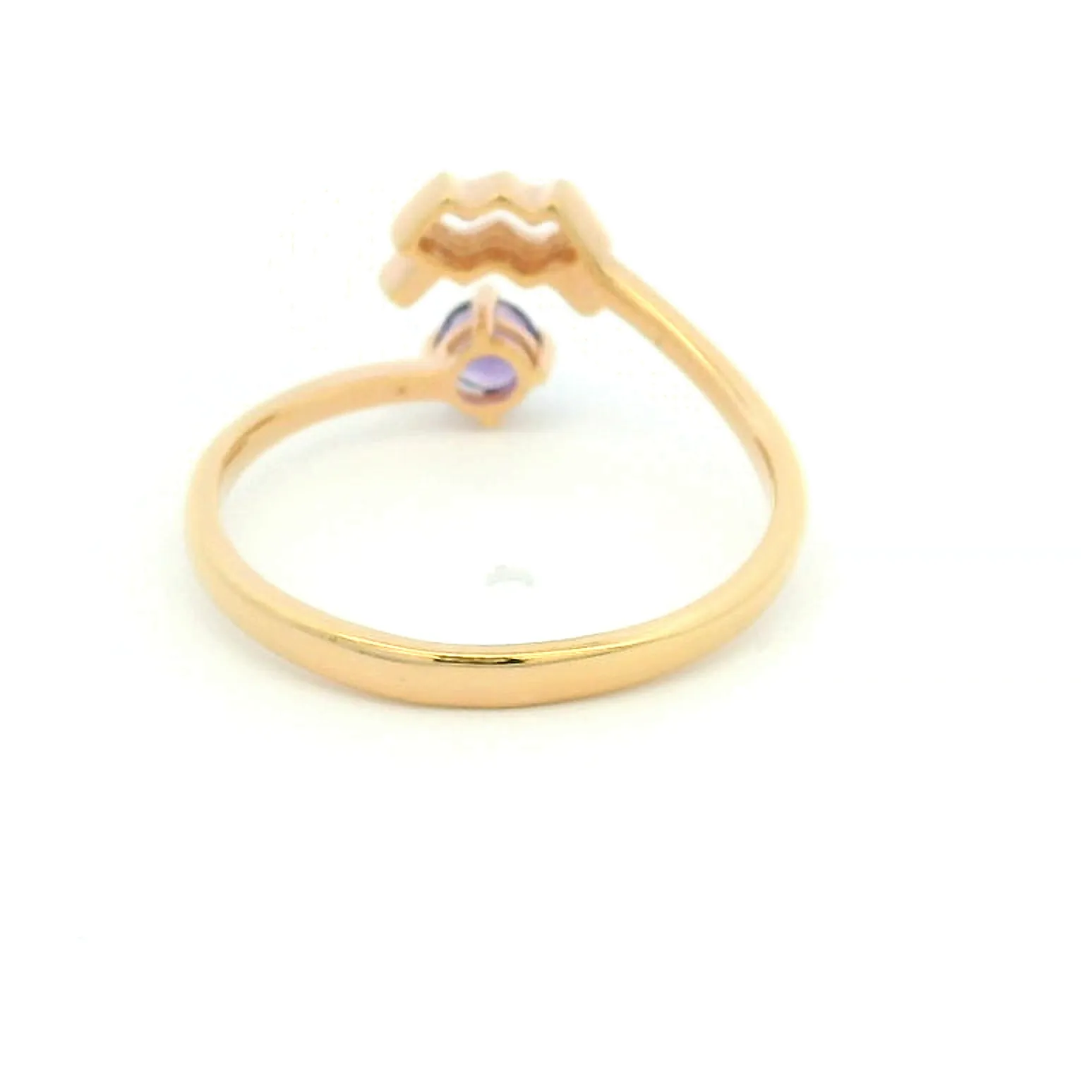 Elegant 10K Rose Gold Aquarius Ring with Amethyst