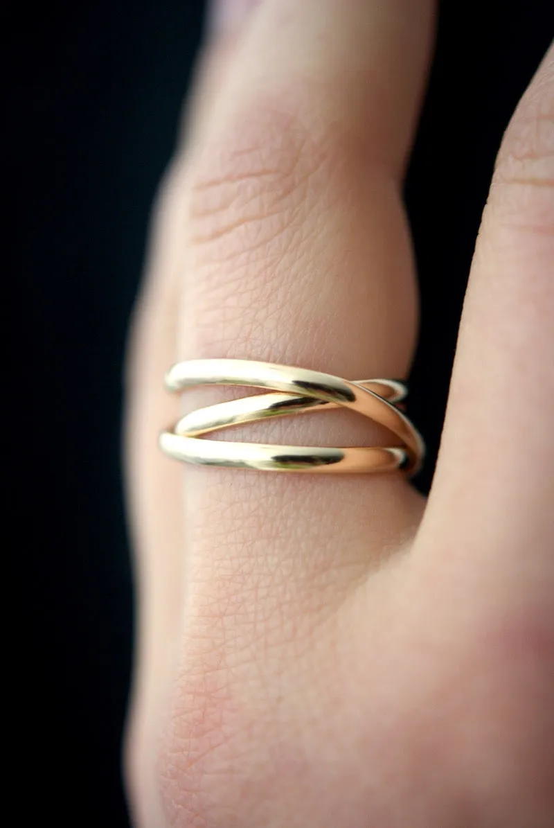 INFINITY SPIRAL RING