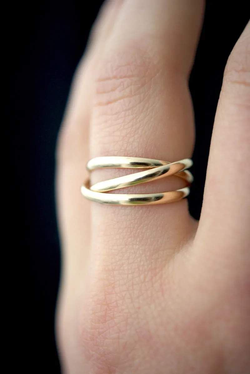 INFINITY SPIRAL RING