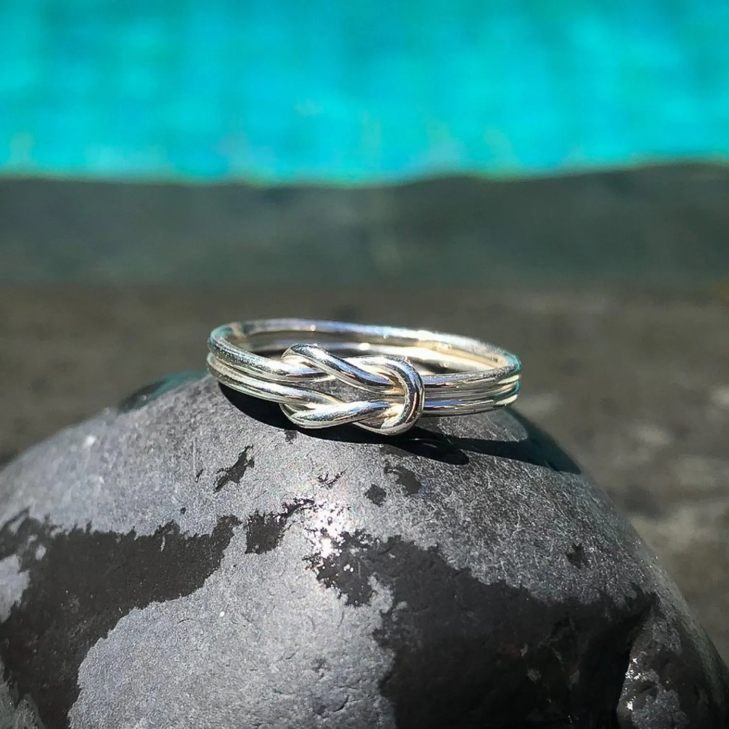 Knot Ring Double