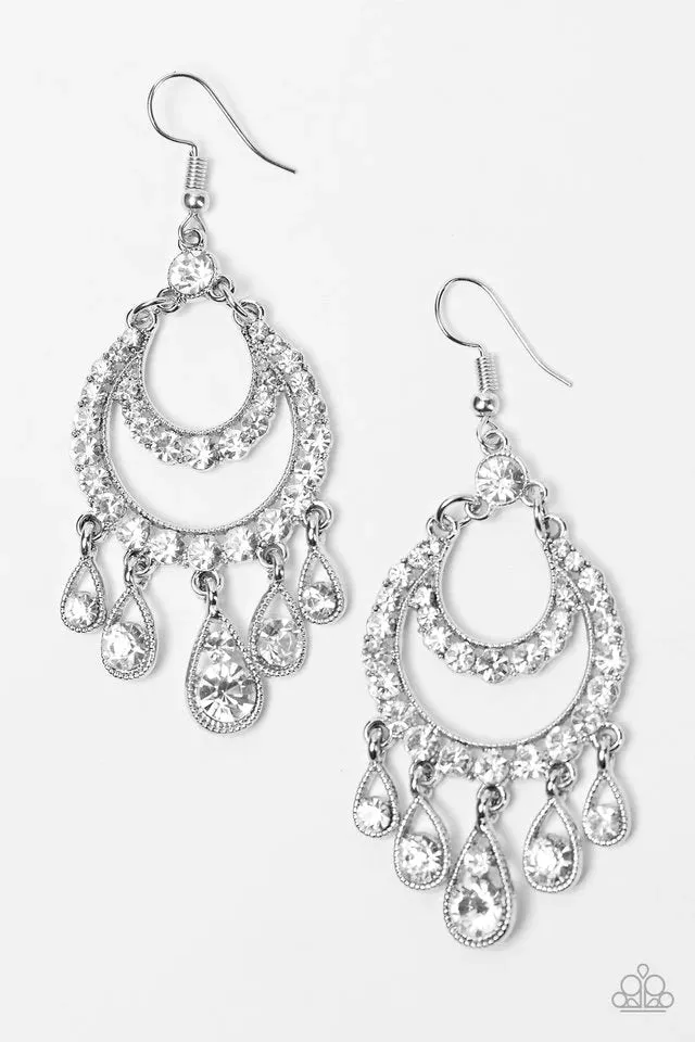 Paparazzi Earring ~ Hollywood Hottie - White