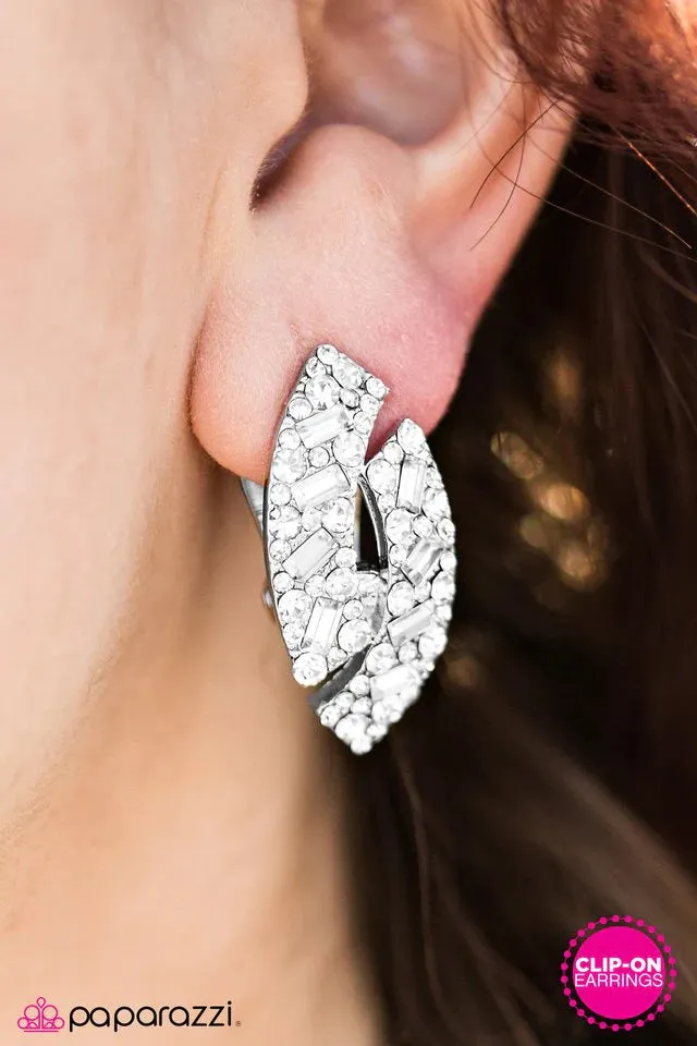 Paparazzi Earring ~ Queen Of The Hill - White