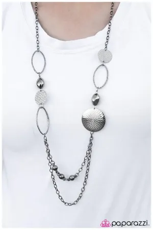 Paparazzi Necklace ~ Feel The Rhythm - Black