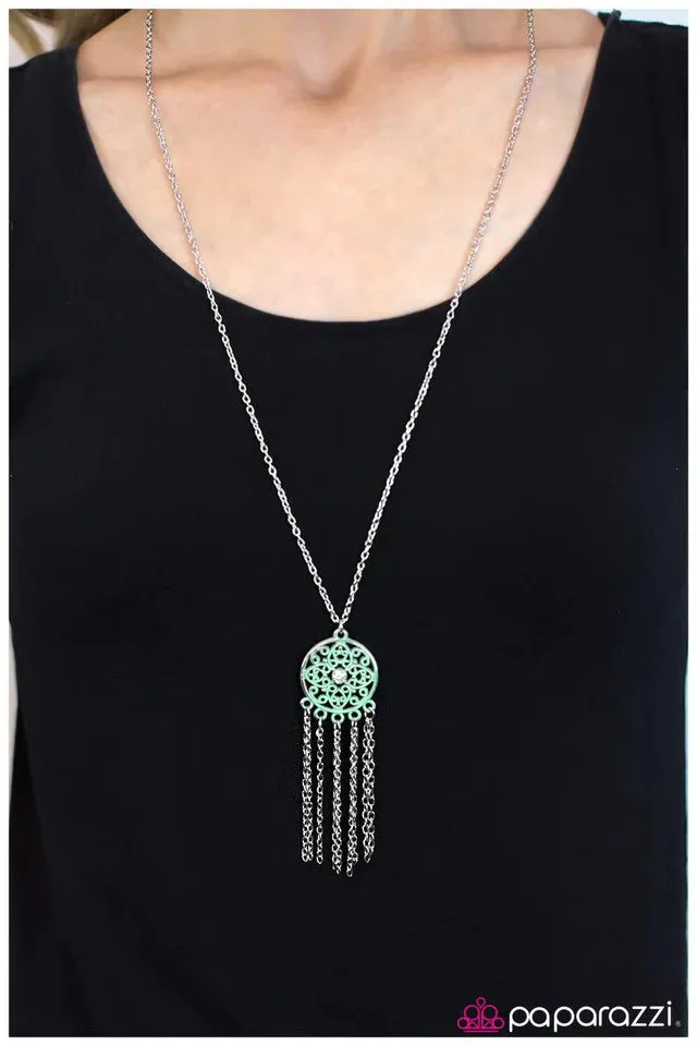 Paparazzi Necklace ~ The North Star - Green