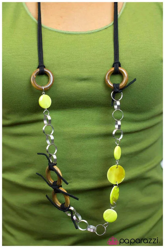 Paparazzi Necklace ~ Tied Me Over - Green