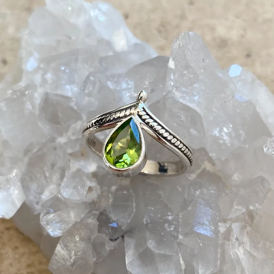 Peridot Teardrop Stacking Ring - Aurora