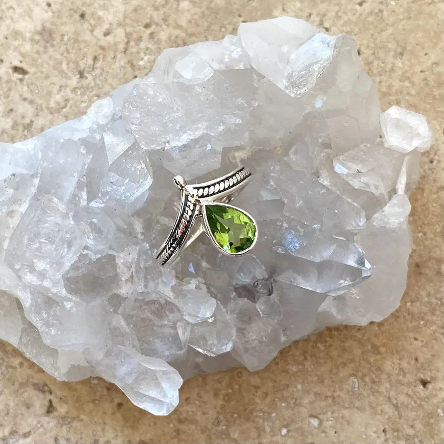 Peridot Teardrop Stacking Ring - Aurora