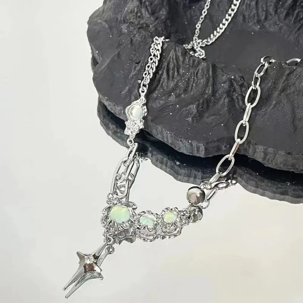 "Moonstone Four-awn Star Stitching" Necklaces