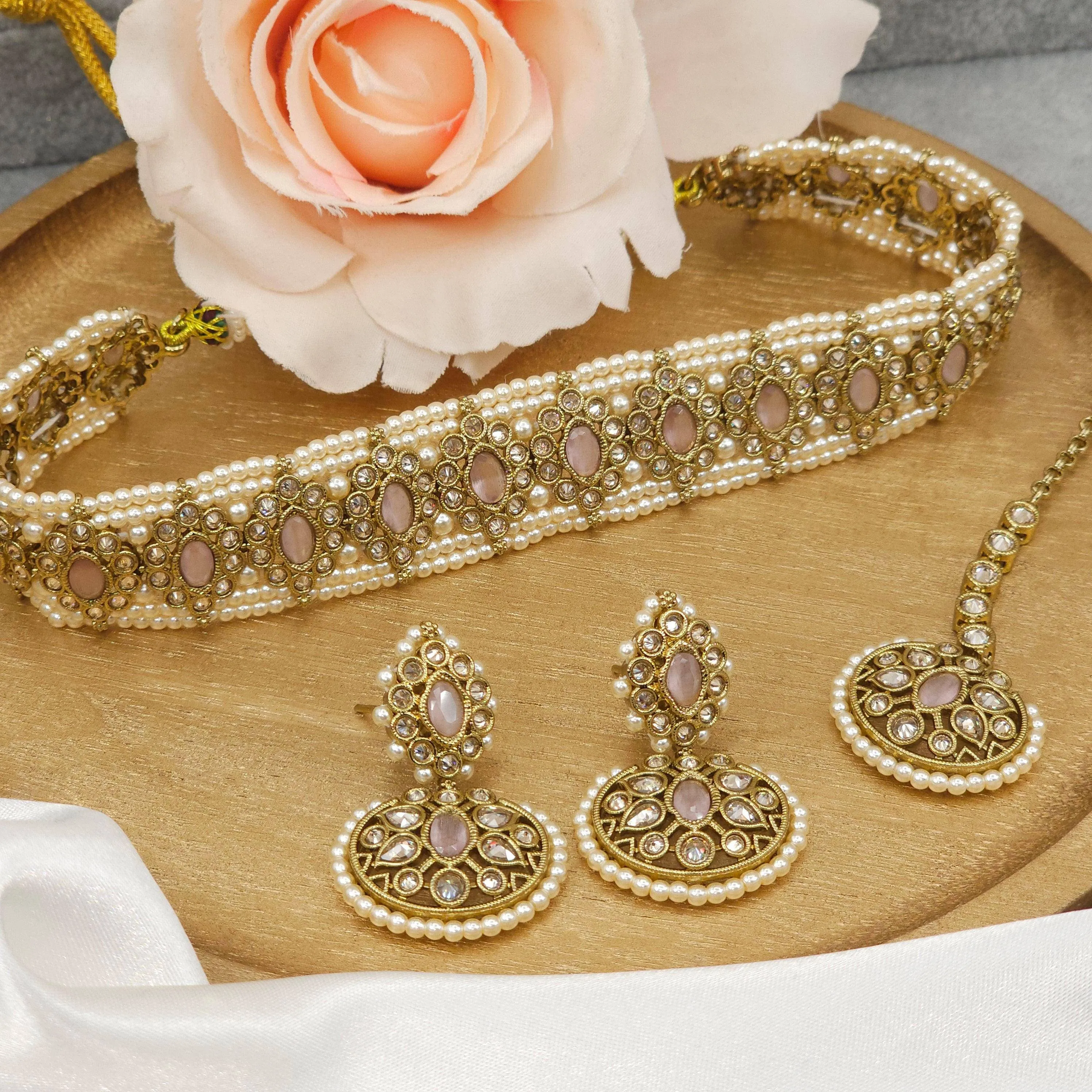 Raina Polki Choker Set