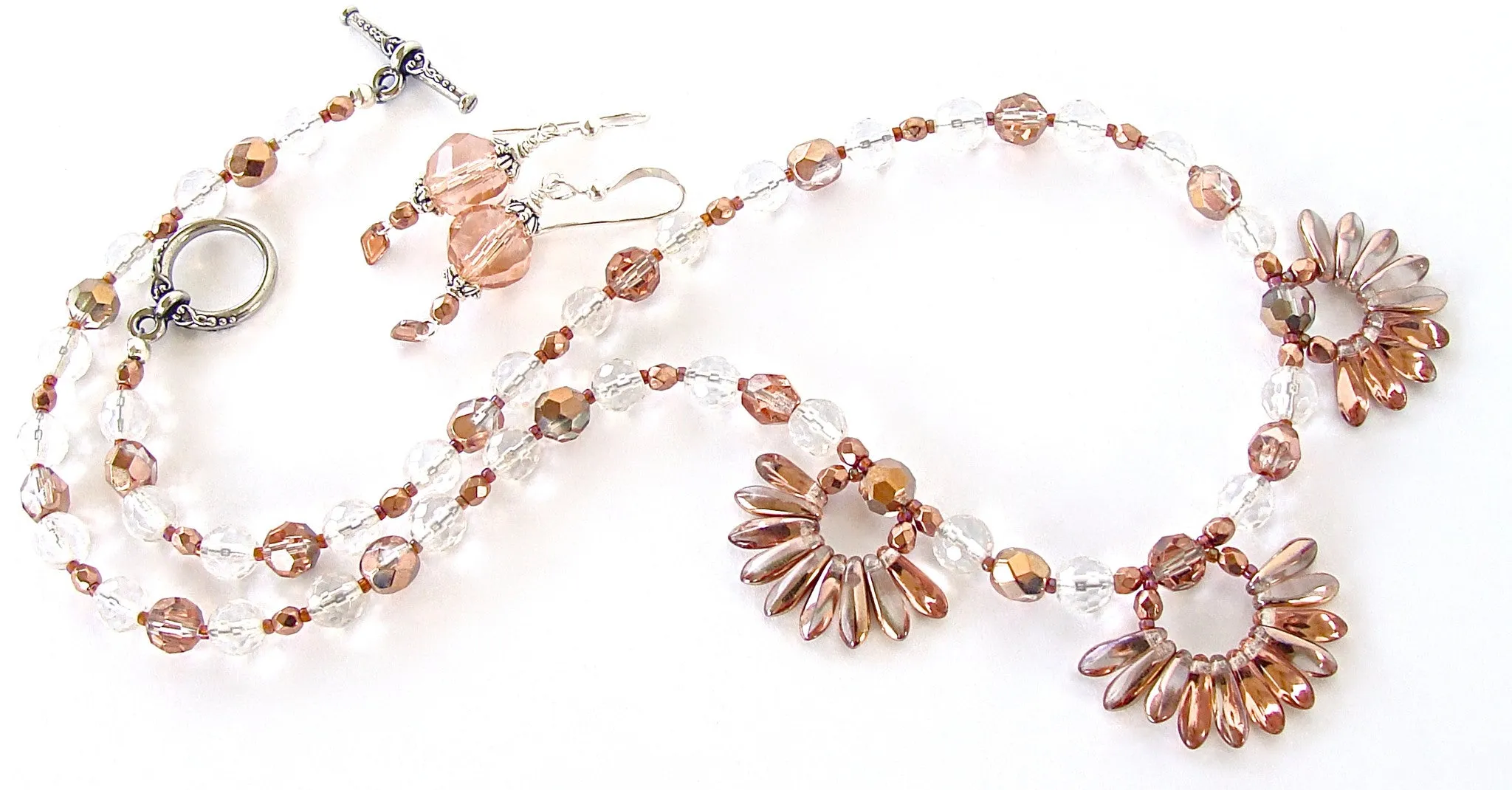 Shirisha: Rose Gold Flower Necklace Set