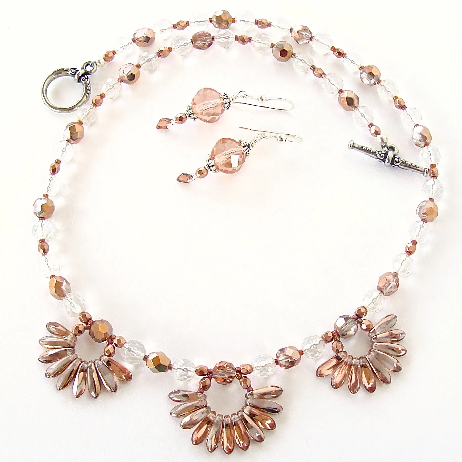 Shirisha: Rose Gold Flower Necklace Set