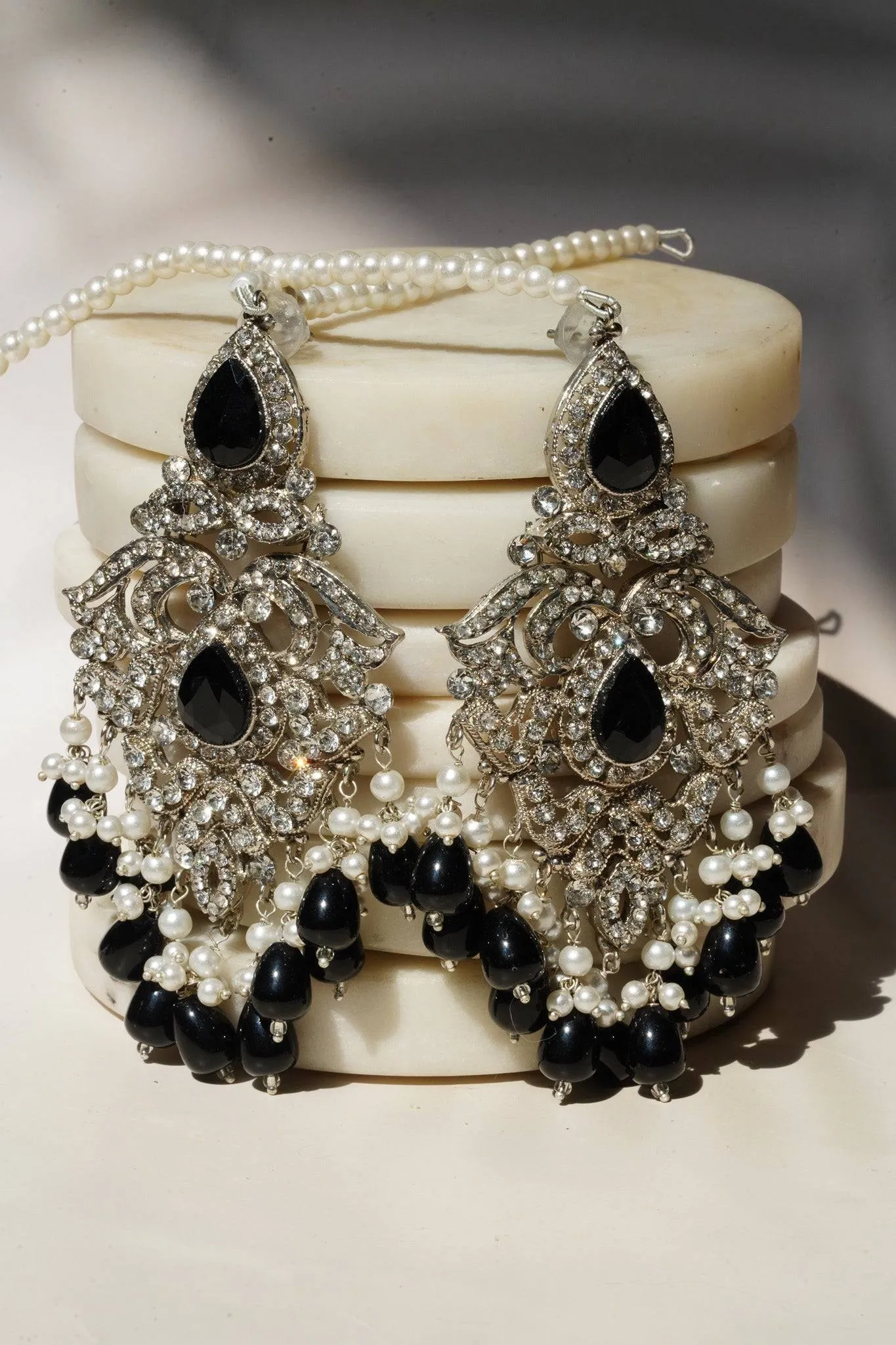 Sidra - Chandelier Earrings