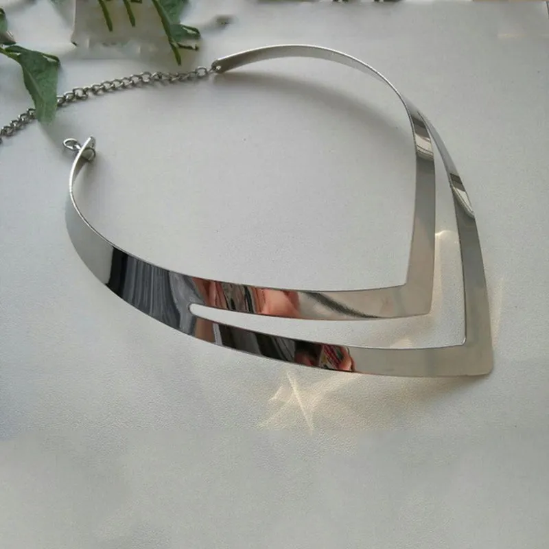 Sleek Modern Style Geometric Women Trendy Simple Classic Choker Necklaces