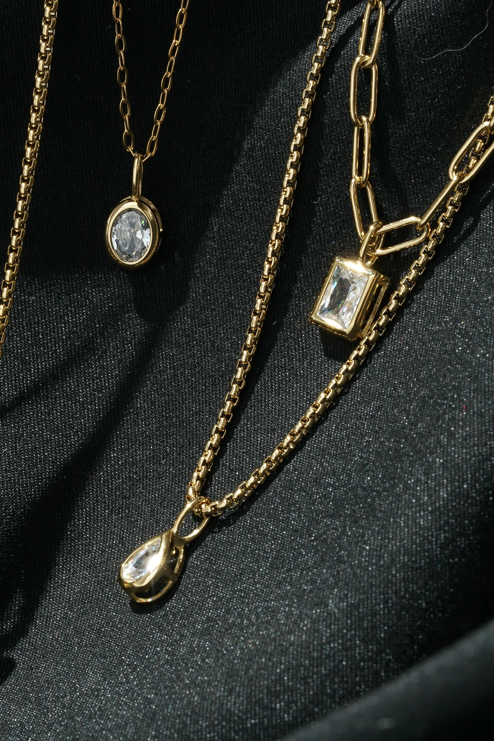 Teardrop Bezel Pendant - (Single)