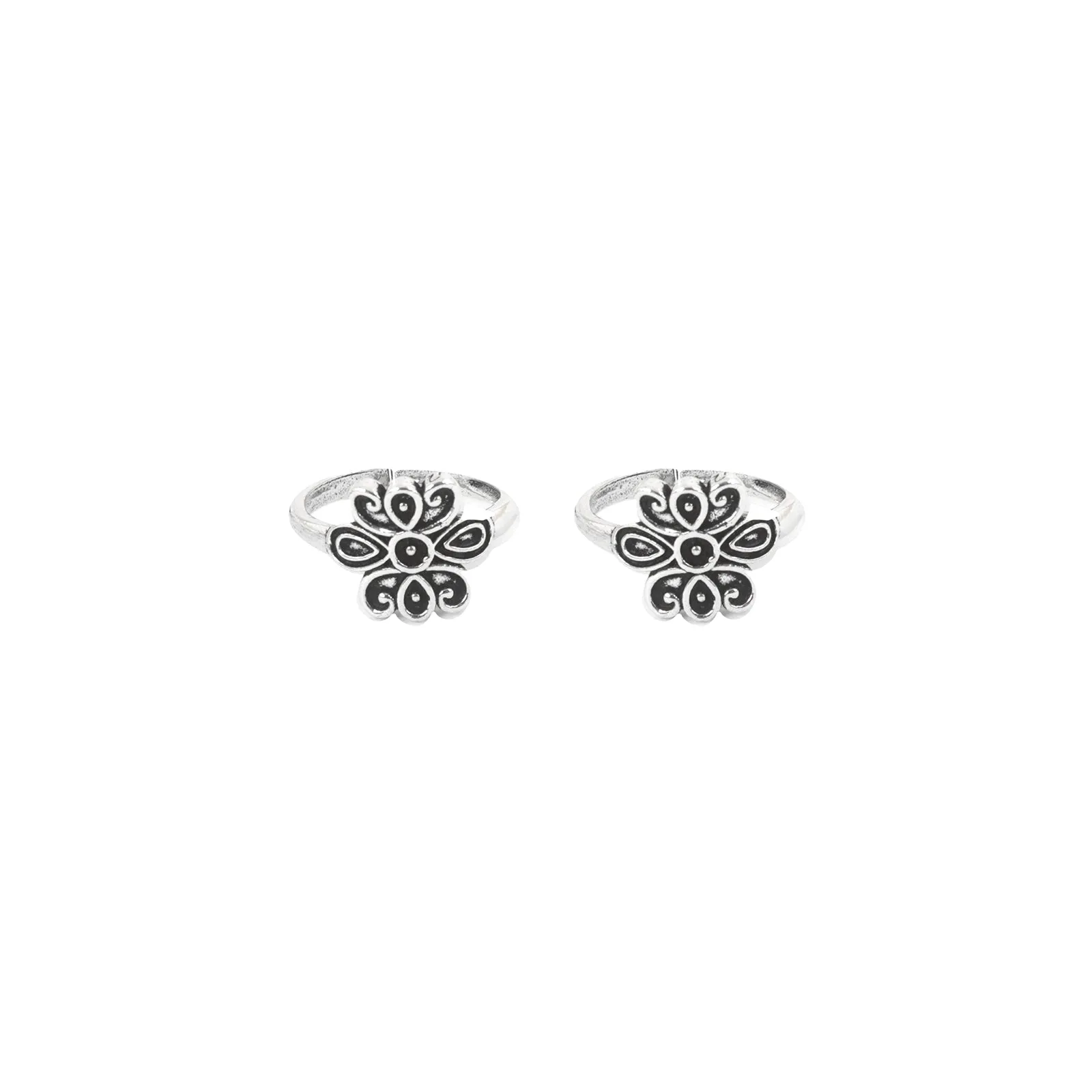 Teejh Ela Floral motif silver oxidised toe ring