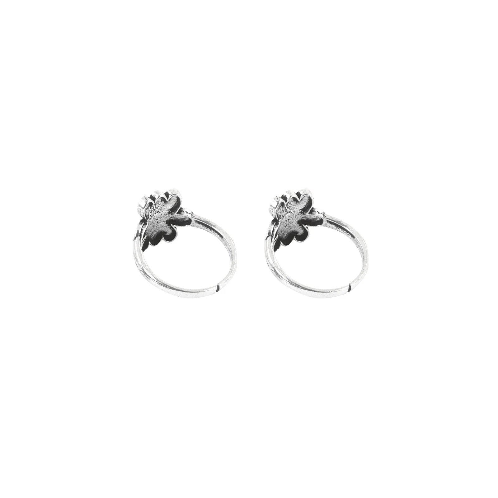 Teejh Ela Floral motif silver oxidised toe ring